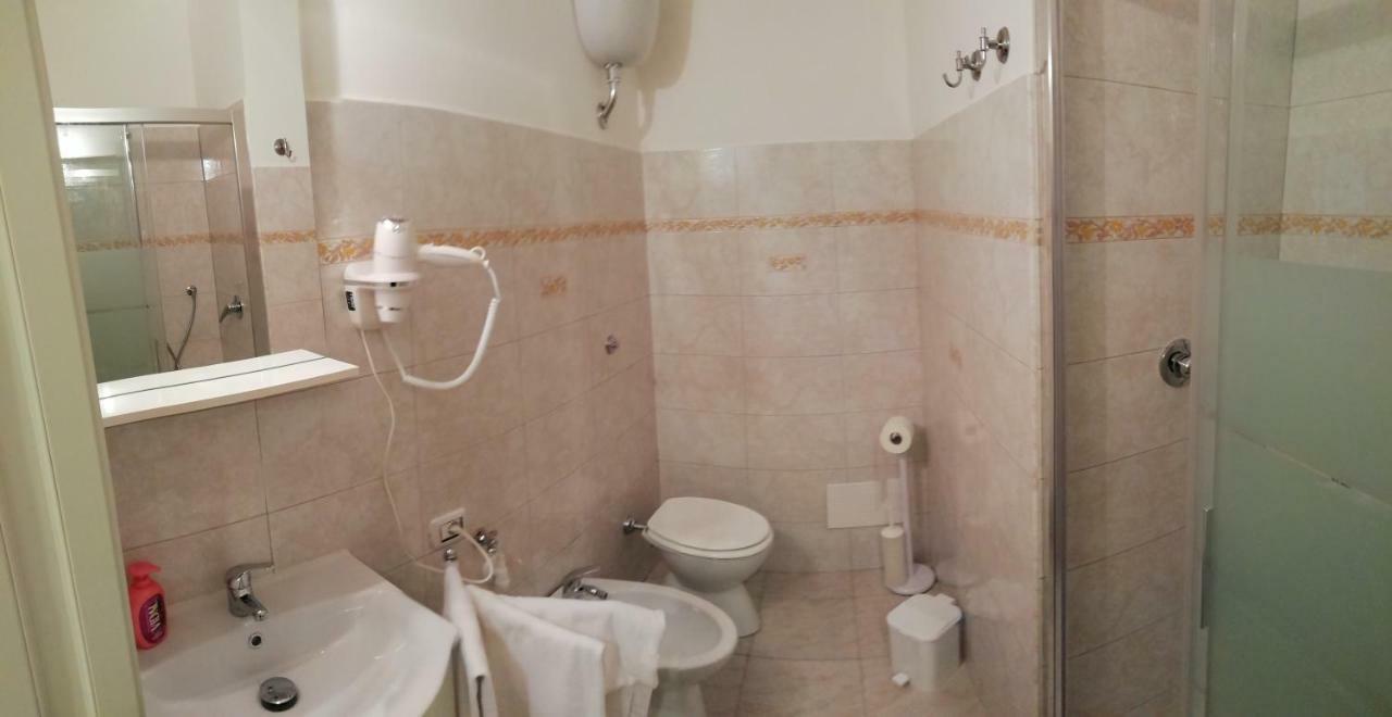 Apartment Urbino 33 Rome Luaran gambar