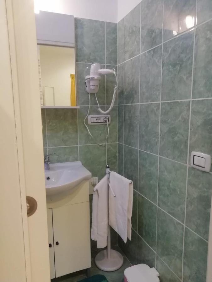 Apartment Urbino 33 Rome Luaran gambar