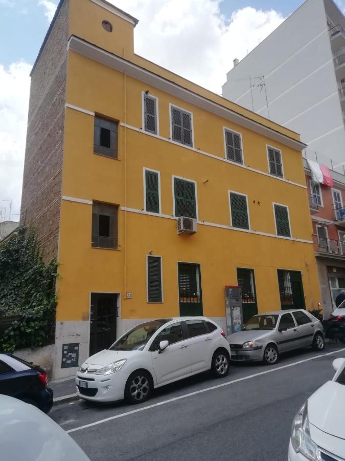 Apartment Urbino 33 Rome Luaran gambar