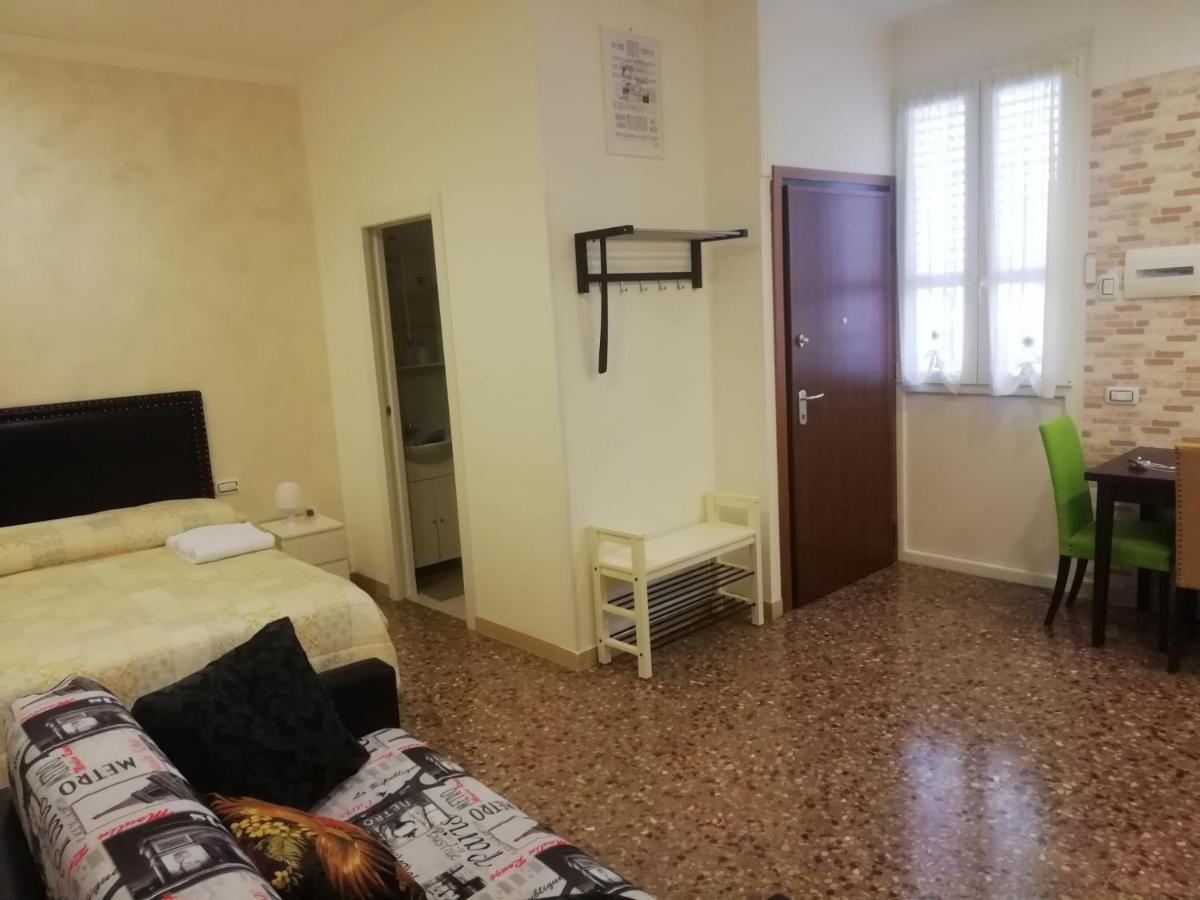 Apartment Urbino 33 Rome Luaran gambar